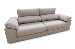 Sofá de 4 plazas en beige